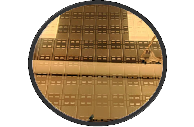 Осаждённые Cu-Ni-Au на пластину